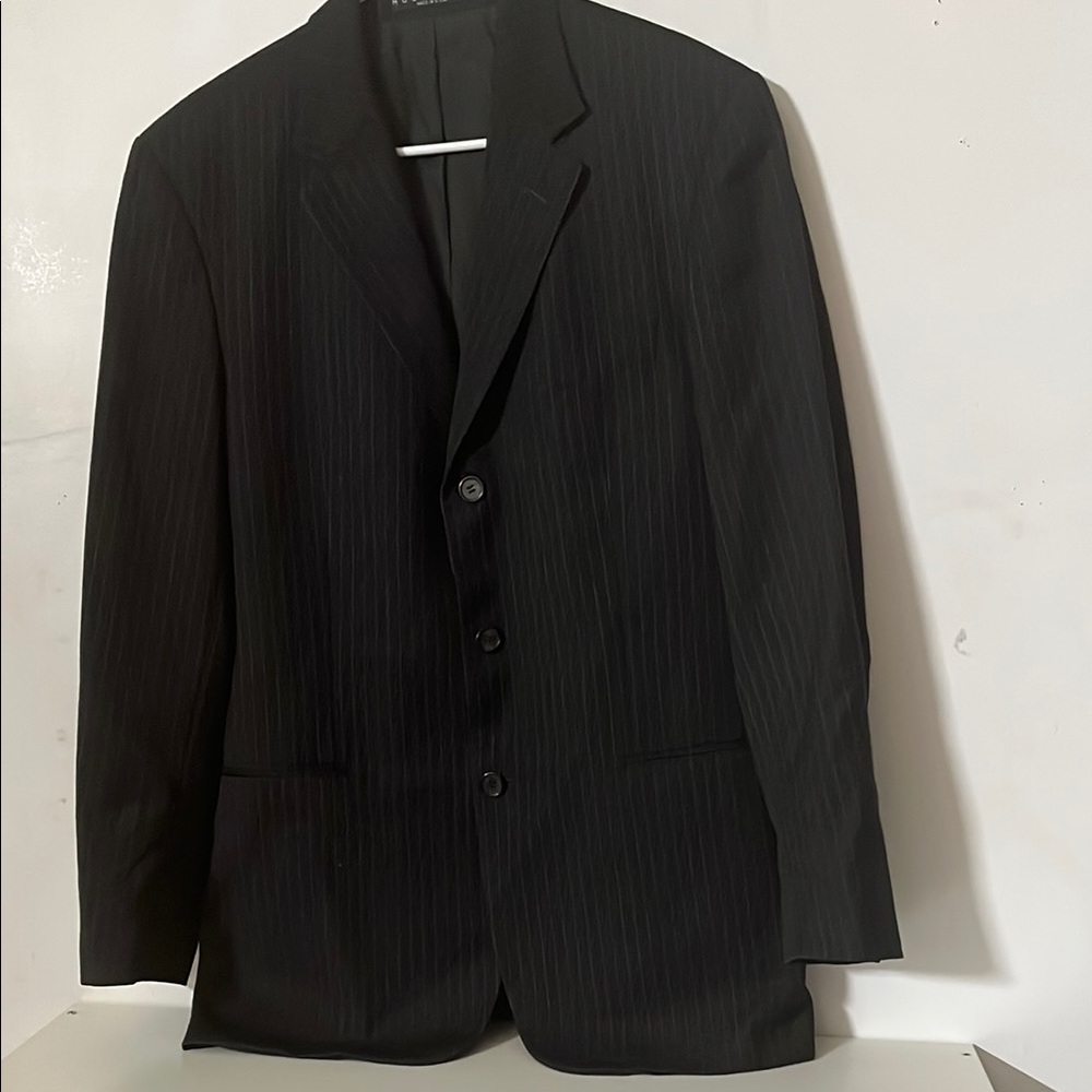 HUGO BOSS Men's Black Pinstripe Blazer ACCEPTING OFFERS Size 38R